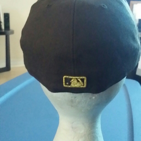 Hat - Picture 3 of 3