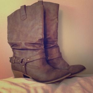 Fashion boots