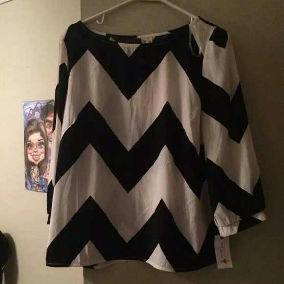 Tops - Women's clothes