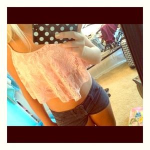 ✨SOLD✨Peach Lace Crop Top (NWT)