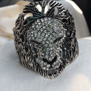 Lion bracelet