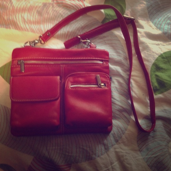 Stunning Red Cross body bag