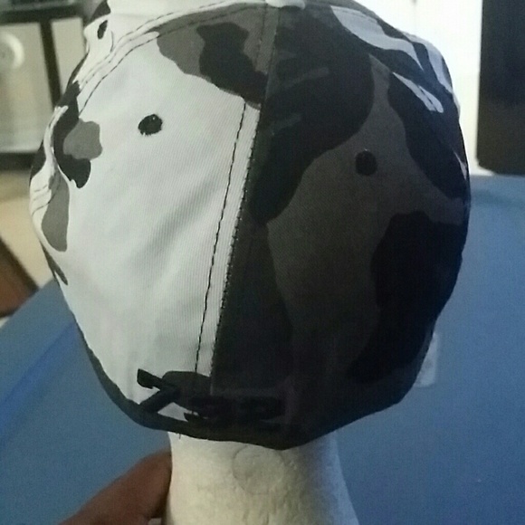 Hat - Picture 3 of 3