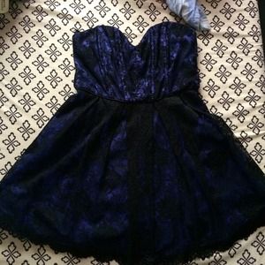 Bebe dress