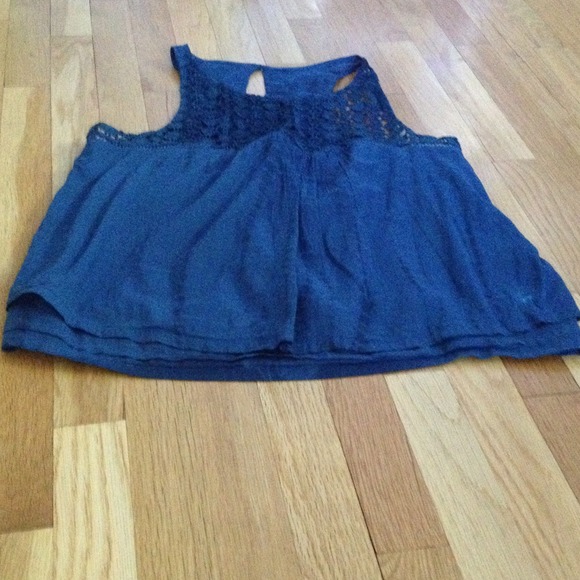 Blue lace tank - Picture 1 of 1