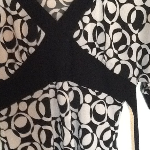 Fendency Top - Picture 3 of 4