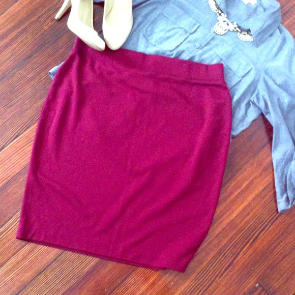 Calvin Klein Dresses & Skirts - ✋BUNDLED✋Calvin Klein wine skirt
