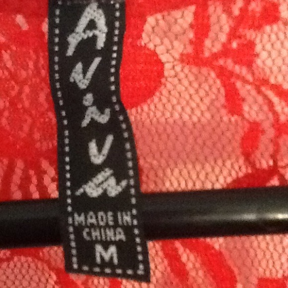 Color story and Aviva Tops - Picture 4 of 4