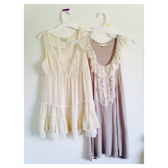 Alythea Lace Top w/ front zipper