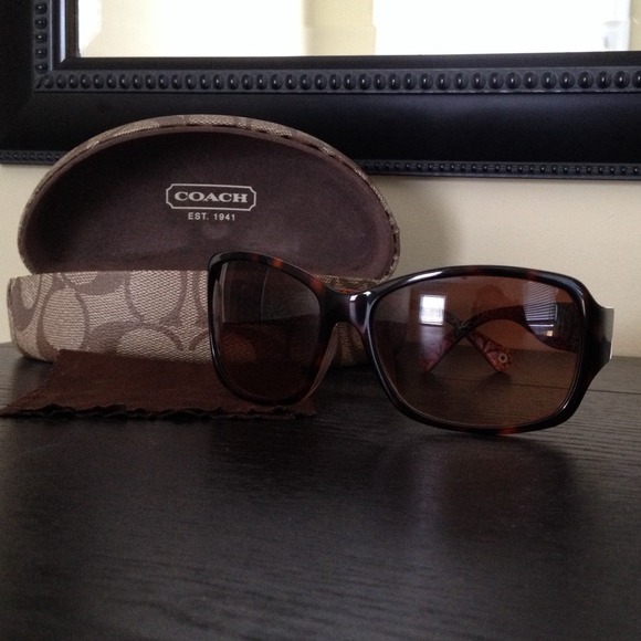 Coach sunglasses - Picture 1 of 4