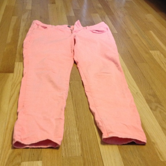 Bright salmon jegging