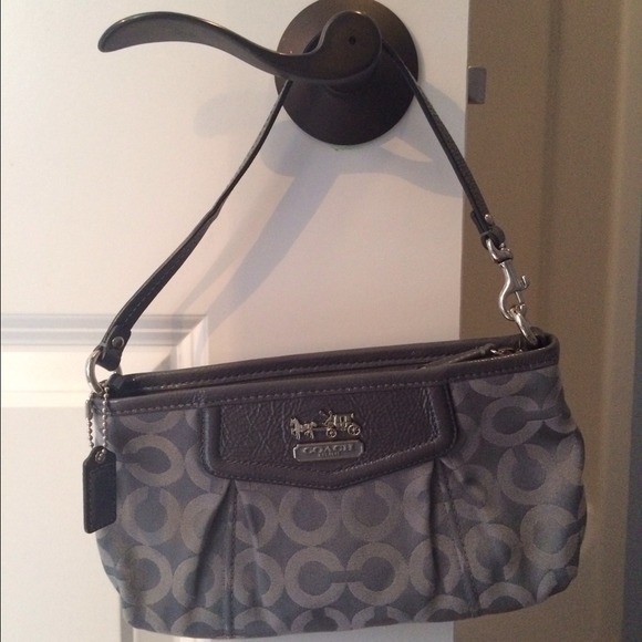 Cute Grey Coach Wristlet!