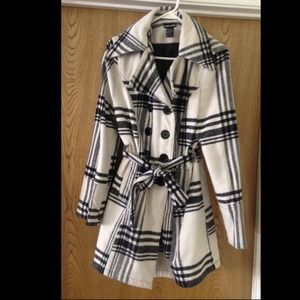 WET SEAL Plaid Winter Coat - Size LARGE