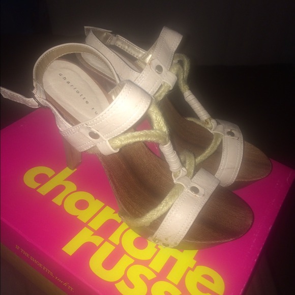 Size 7 cream heels
