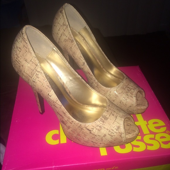 Size 7 heels