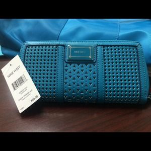 *SOLD*. SOLD NWT Nine West  zip around wallet.