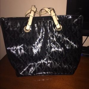 Black Michael Kors