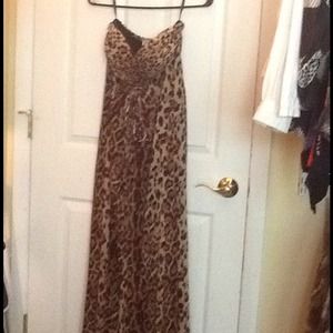 Strapless leopard maxi dress