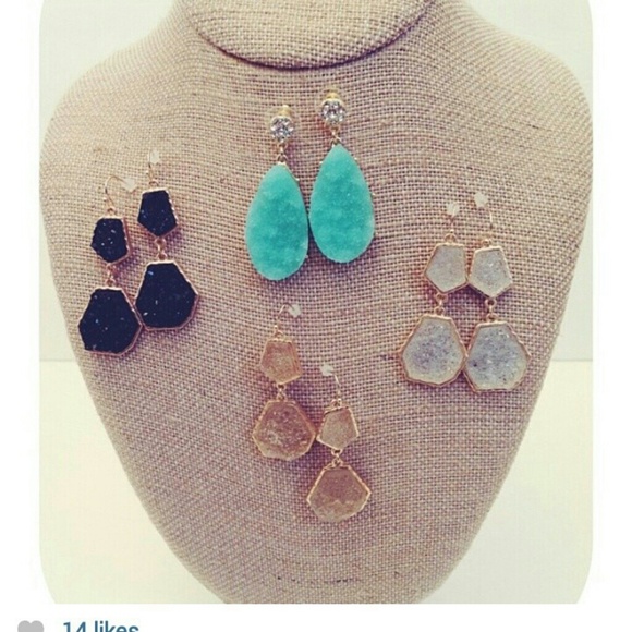 Turquoise druzzy earrings - Picture 1 of 1