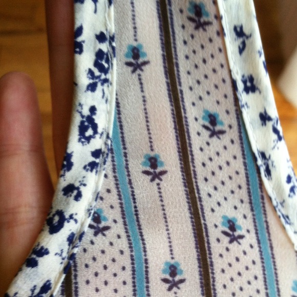 Breezy racer back top - Picture 2 of 4