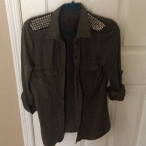 Zara spike shoulder army green top
