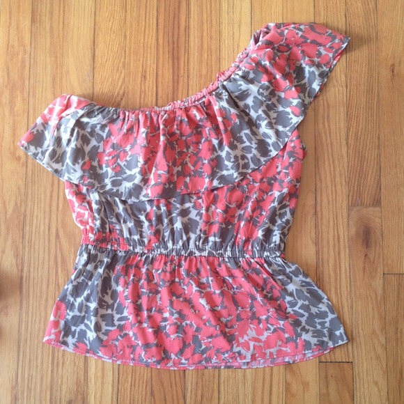 One shoulder, pink, grey, and tan patterned top. - Picture 2 of 2