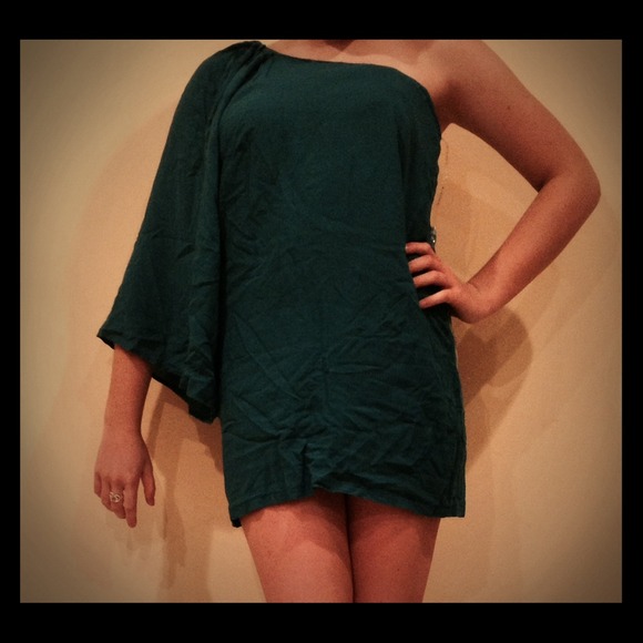 Pretty Teal One-Sleeve Dress