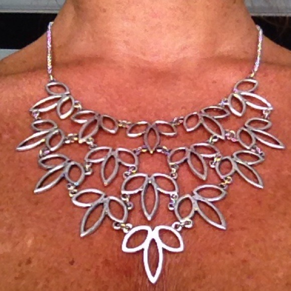 NWOT Lucky Brand Silver necklace