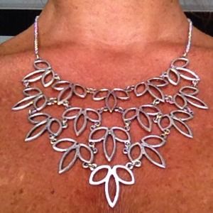 NWOT Lucky Brand Silver necklace