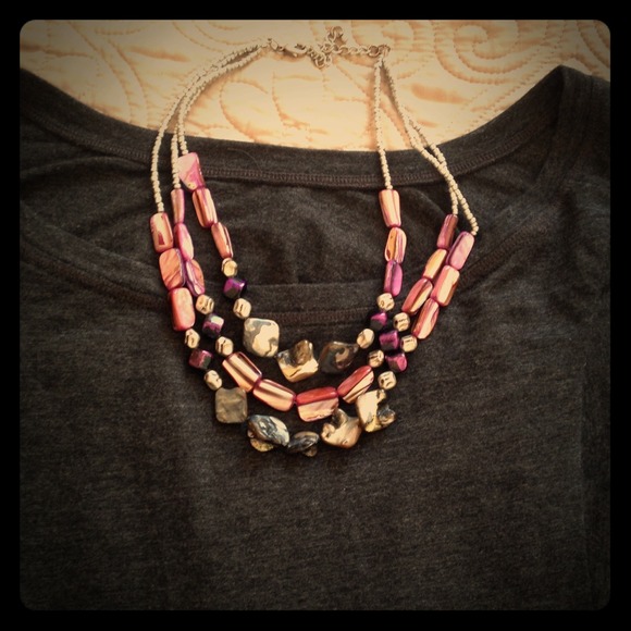 Purple and grey beaded necklace - Picture 1 of 3