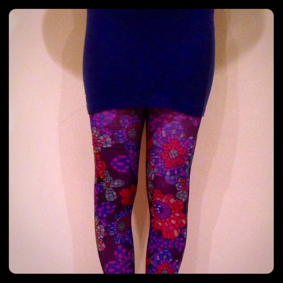 Royal blue mini skirt with tights