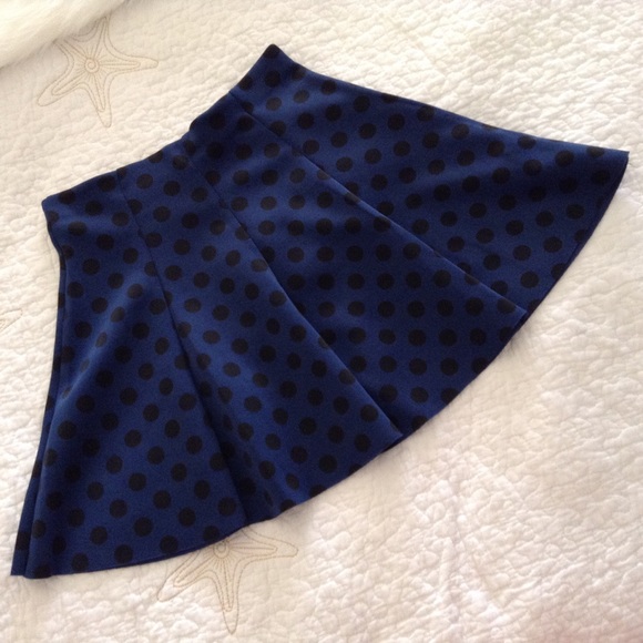 Zara blue polka dot skirt - Picture 2 of 4