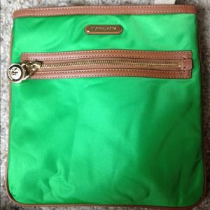 Michael Kors Kempton Crossbody