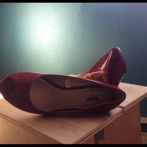 Classic red peep toe kitten heels