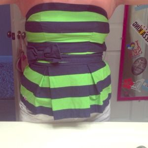 Green and Navy Strapless Top!