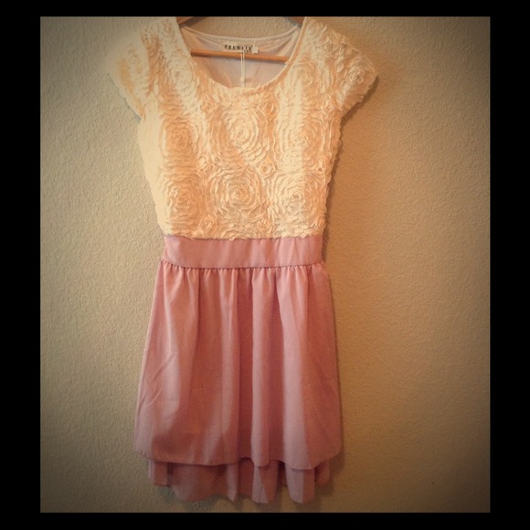 Prenair Dresses & Skirts - So beautiful!  Ivory and pink dress