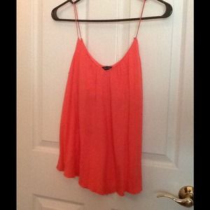 Peach flowy tank