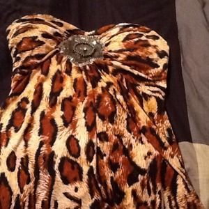 Strapless leopard top