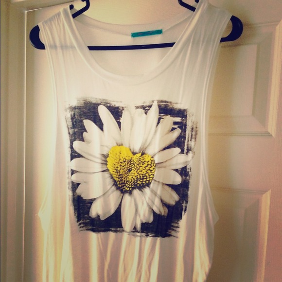 Daisy Tank Top🌼