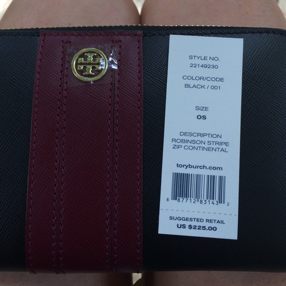 Tory Burch Robinson Stripe Continental Wallet - Picture 4 of 4
