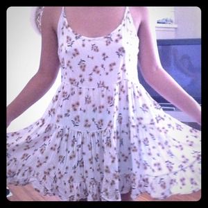 Brandy Melville sunflower jada dress