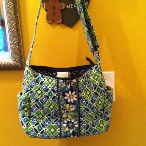 🌹VERA BRADLEY PURSE🌻