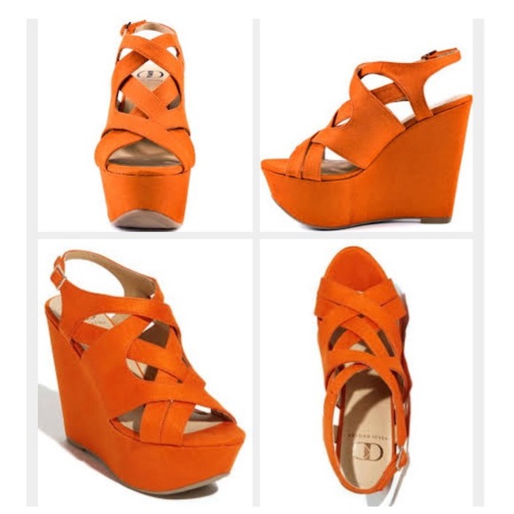 Kelsi Dagger Wedges - Picture 2 of 3