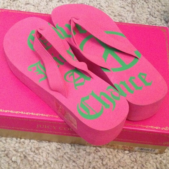 Juicy Couture platform Sandals!!