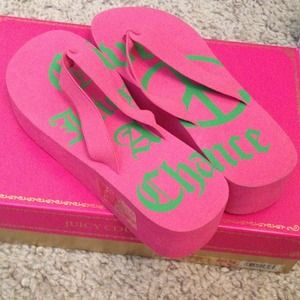 Juicy Couture Sandals!!