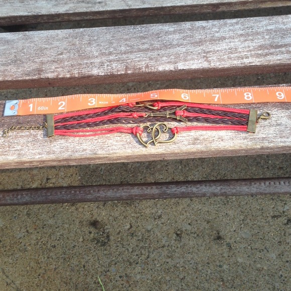 Eiffel Tower Bracelet❌SOLD❌ - Picture 3 of 3