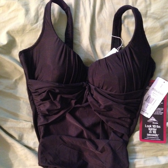 BRAND NEW 18DD MIRACLESUIT
