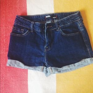 UO dark-wash denim shorts