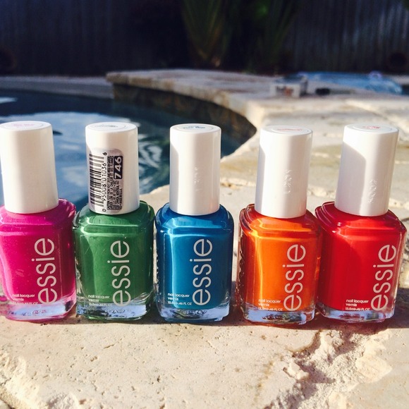 5-Brand New Bottles Essie