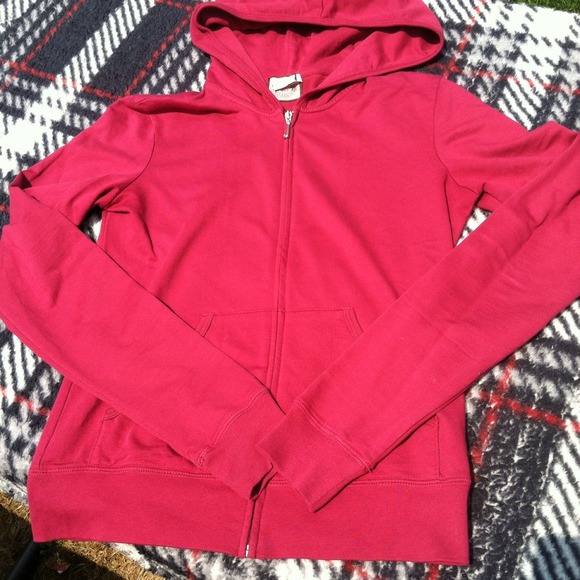🆕 w/o tags juicy couture jacket small